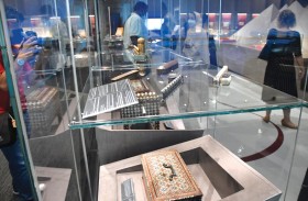 متحف «ذخائر الكتب» في مكتبة محمد بن راشد يكشف عن كنوز نادرة