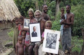 على حافة الأرض.. يقدسون الأمير فيليب ويودعونه بالنحيب