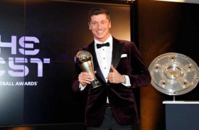 ليفاندوفسكي «الأفضل» في 2021