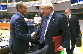 بريطانيا: بريكسيت-ميغسيت... المعركة نفسها ...!