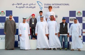 المنصوري يتألق في بطولة دبي كايت سيرف