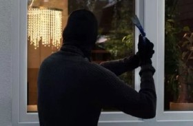 نهاية مأساوية لعمل خيري.. مقتل امرأة بعد إيواء مشرد في منزلها