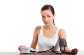 تقلبات ضغط الدم تهدد الدماغ والقلب