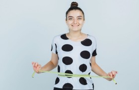 الفرق بين فقدان الوزن وفقدان الدهون وفق اختصاصية