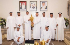 حمد الشرقي يستقبل فريق نادي الفجيرة للرماية والفروسية بمناسبة تتويجه بـ «بطولة الرماية السنوية»