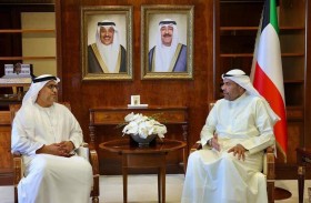 سفير الإمارات يلتقي وزير الخارجية الكويتي