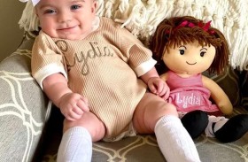 فيديو على «تيك توك» يكشف إصابة طفلة بـ«زهايمر الطفولة»