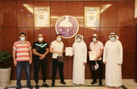 نادي الذيد يكرم مدربيه بن المكي والغزواني 