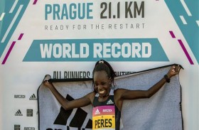 حرّ ماراثوني وسلة الولايات المتحدة ذهبية كالعادة 