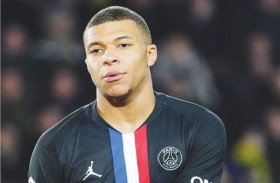 وكيل مبابي: ريال مدريد لا يستطيع دفع 300 مليون يورو