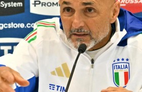 سباليتي يرد على «السم القادم من كل حدب وصوب» 