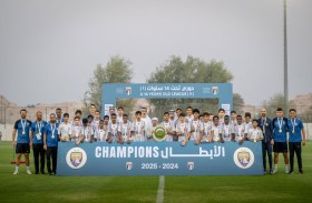 حمدان بن سلطان يتوج أشبال العين بلقب دوري14 سنة