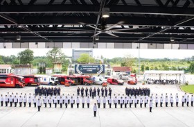 أبوظبي للدفاع المدني تحتفي بتخريج 23 من منتسبيها من دورة في سنغافورة