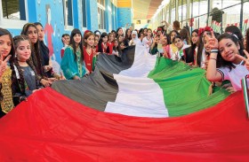 المدرسة الوطنية الأمريكية بالعين  تنظم مسيرة «إمارات المحبة »
