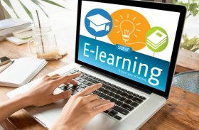 المؤسسات التعليمية الخاصة والعامة يقدمون دروساً عن طريق الانترنت والبث المرئي