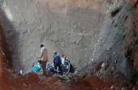 وفاة رجل تحت أنقاض بئر منهار