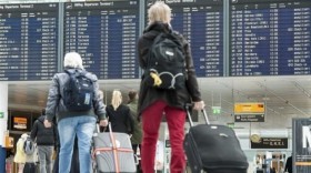 تخبيء عظام زوجها في أمتعتها