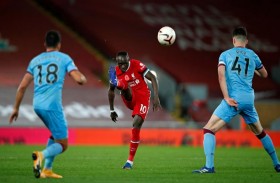 المسابقات الرياضية مستمرة في  إنكلترا رغم الإغلاق 