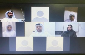 شرطة أبوظبي تناقش في مجلسين افتراضيين  الجهود الوطنية لتعزيز التماسك الأسري