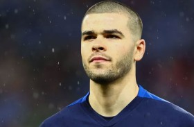 سان جيرمان يضم شوفالييه وغموض حول مصير دوناروما