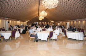 شباب شرطة أبوظبي يناقش أسباب الوقوع في براثن المخدرات