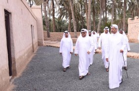 حمد الشرقي يتفقد عددا من المناطق في إمارة الفجيرة