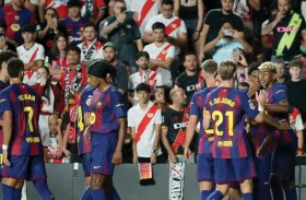 برشلونة لاستعادة نغمة الفوز أمام فالنسيا في ظروف غير مألوفة 