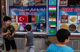 «نعيش في الخوف»: حال المهاجرين في تركيا مع تزايد النقمة ضدهم 