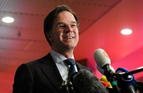 فوز كاسح لرئيس الوزراء الهولندي في انتخابات تشريعية 