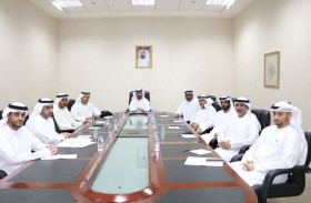 لجنة إعداد مشروع التوصيات في استشاري الشارقة تبحث أعمالها خلال الفصل التشريعي الحالي