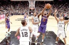 رابتورز وكليبيرز ينهيان الموسم المنتظم بقوة 