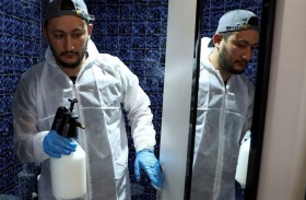 الفرنسيون يسممون أنفسهم أثناء محاولاتهم قتل بق الفراش