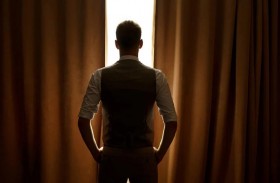 دراسة تكشف علاقة النرجسيين بنظريات المؤامرة