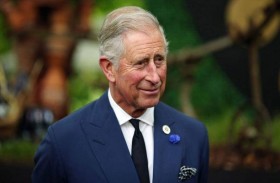 ملك بريطانيا يرد بـ «لباقة» على موقف محرج في ألمانيا