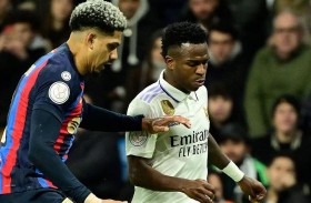 لماذا يحظى أراوخو باحترام كبير في غرفة خلع ملابس ريال مدريد؟