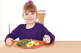 7 أطعمة تعزز نمو الأطفال وتزيد من طولهم