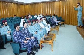  «الولاء والانتماء للوطن» في محاضرة شرطة رأس الخيمة 