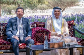 سعود بن صقر يستقبل سفير المجر