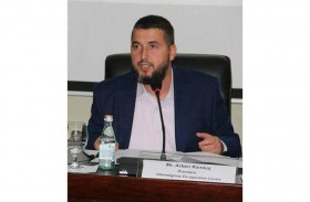 مفكر ألباني يؤكد أهمية النموذج الإماراتي في التآخي الإنساني وتقبل الآخر