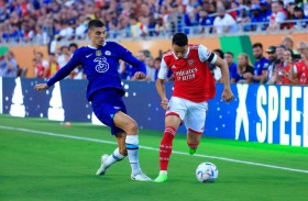 أرسنال يفوز على تشيلسي 4-0 استعدادا للموسم الجديد