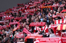 3 صفقات.. فابريزيو رومانو يزف أخبارا سارة لجمهور ليفربول