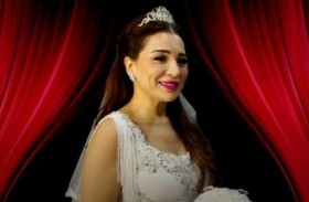 مي عز الدين تستعد لعرض «زواج اصطناعي» في جدة