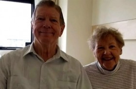 زوجان سعيدان في الحجر الصحي