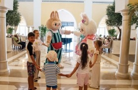 منتجع ريكسوس باب البحر يقدم عرض لابوبو المرح