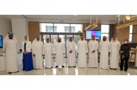 دائرة الاقتصاد والسياحة و«دو» تفتتحان مركز الأعمال الذكي لتوفير خدمات ذات قيمة مضافة لقطاع الأعمال بالإمارة