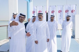 خالد بن محمد بن زايد يفتتح جسر أم يفينة بطول 11 كيلو مترا في أبوظبي 