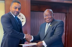 رئيس غانا يستقبل القائم بالأعمال في سفارة الدولة