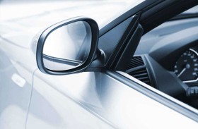 نافذة سيارة تنهي حياة امرأة