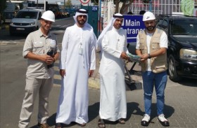 بلدية مدينة أبوظبي تنفذ حملة ميدانية لرصد واستبدال الأعلام التالفة