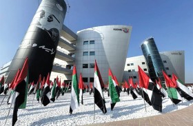 جمارك دبي تحتفل بعيد الاتحاد الـ53